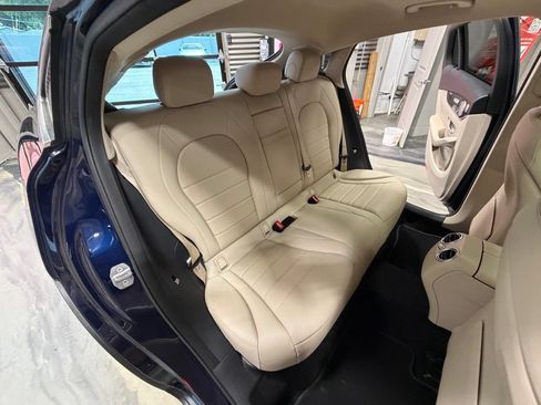 Used 2017 Mercedes-Benz GLC 300 4MATIC Coupe image 5
