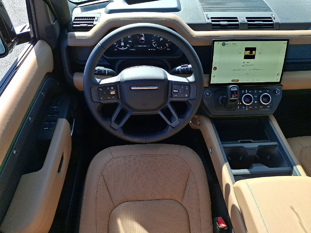 New 2026 Land Rover Defender 110 X-Dynamic SE AWD/4WD image 7
