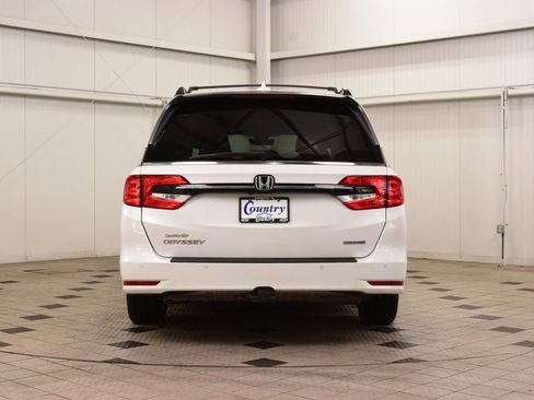 Used 2024 Honda Odyssey Touring image 7
