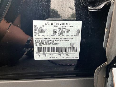 Certified 2023 Lincoln Aviator Reserve w/ Equipment Group 201A image 35