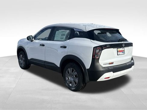 New 2026 Nissan Kicks S image 3