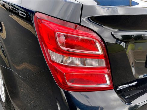 Used 2019 Chevrolet Sonic LT FWD image 28