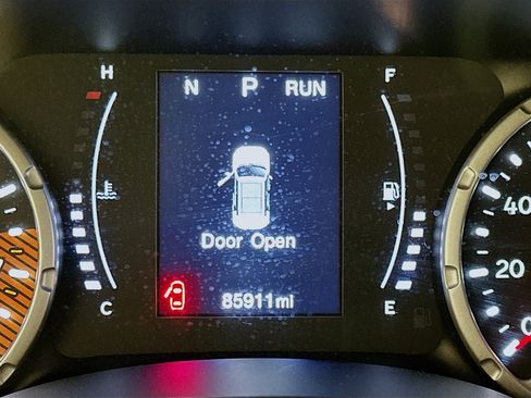 Used 2020 Jeep Renegade Sport AWD/4WD image 19