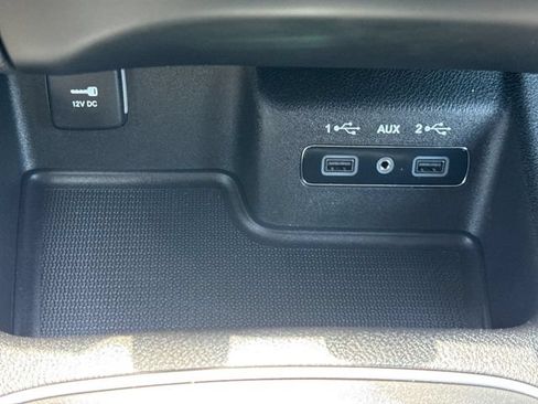 Used 2020 Dodge Durango SXT w/ 3rd Row Seating Group AWD/4WD image 35