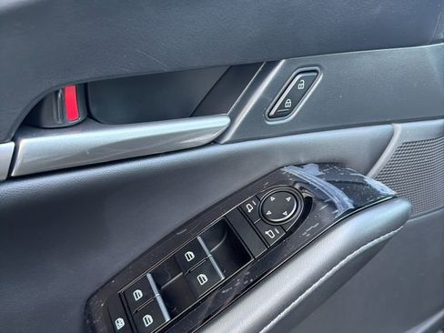 New 2025 MAZDA CX-30 AWD 2.5 S w/ Select Sport Pkg image 23