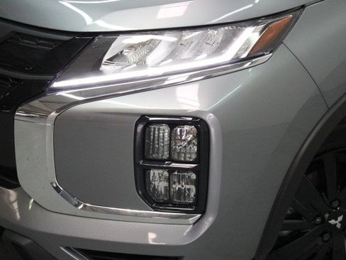 New 2026 Mitsubishi Outlander Sport LE image 2