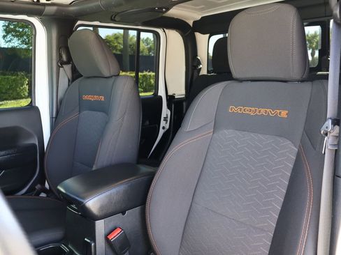 Used 2023 Jeep Gladiator Mojave w/ Trailer Tow Package image 13