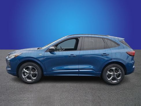Used 2023 Ford Escape ST-Line w/ Tech Pack #1 AWD/4WD image 7