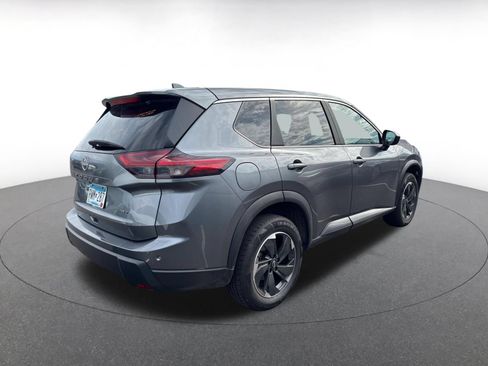 Used 2025 Nissan Rogue SV AWD/4WD image 13