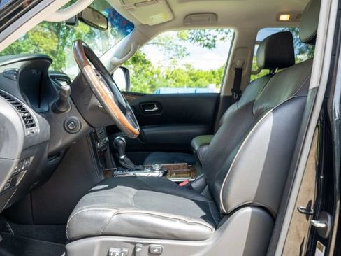 Used 2015 INFINITI QX80 4WD w/ Theater Package image 17