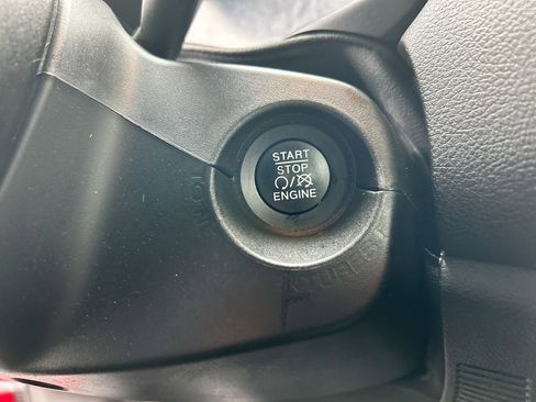 Used 2021 Jeep Renegade Limited AWD/4WD image 22