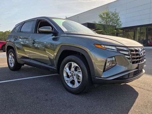 Used 2023 Hyundai Tucson SE AWD/4WD image 15