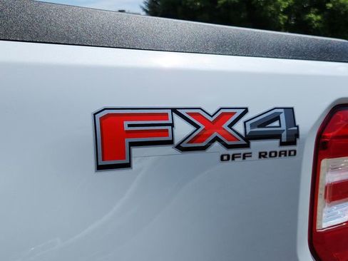 New 2025 Ford Maverick XLT w/ XLT Luxury Package image 12