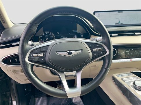 Used 2025 Genesis GV70 3.5T Sport w/ Sport Advanced Package image 11