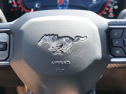 Used 2024 Ford Mustang Coupe RWD image 15