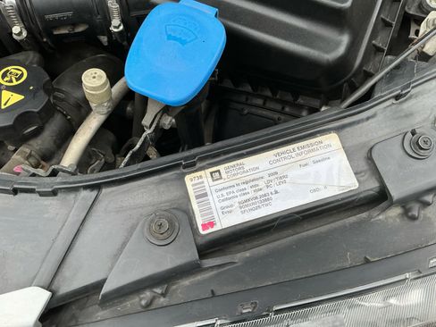 Used 2009 Pontiac G8 GXP image 24