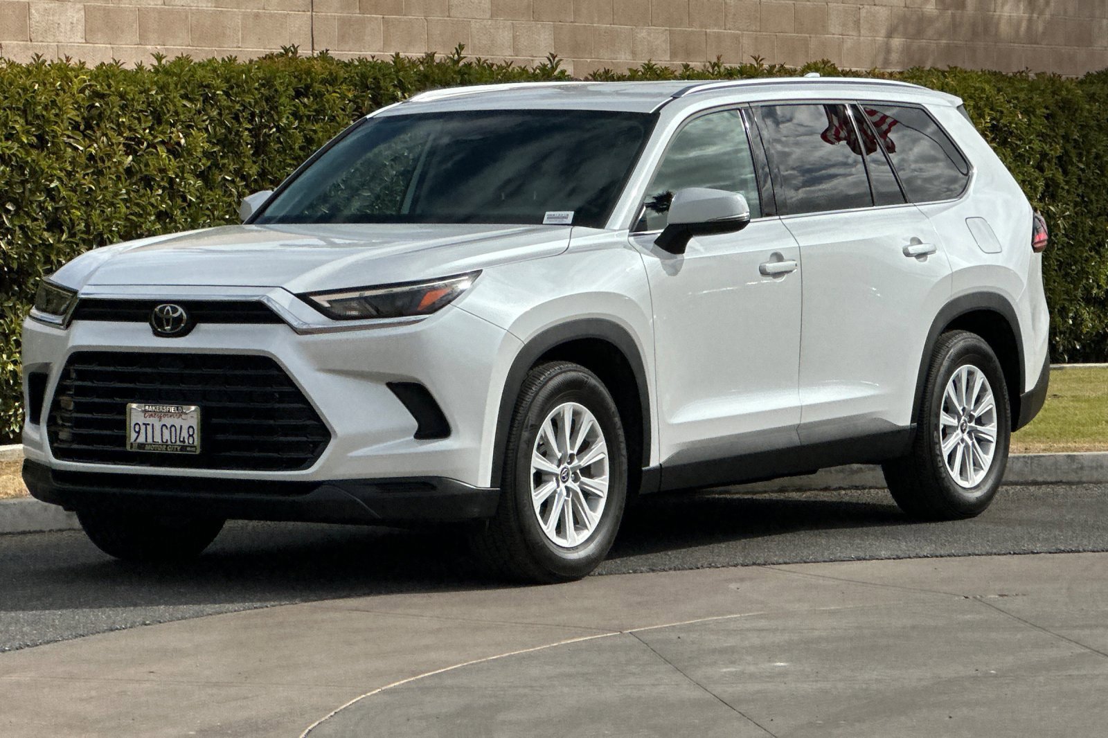 Used 2025 Toyota Grand Highlander FWD image 8