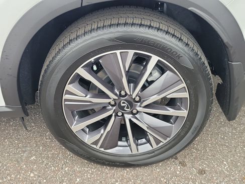 New 2027 INFINITI QX60 Luxe w/ Cargo Package FWD image 5