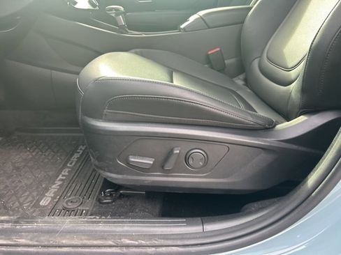Used 2025 Hyundai Santa Cruz SEL image 16