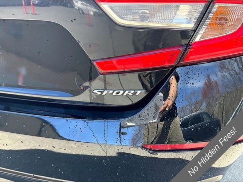 Used 2022 Honda Accord Sport image 8