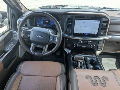 Used 2025 Ford F150 King Ranch w/ FX4 Off-Road Package AWD/4WD image 17