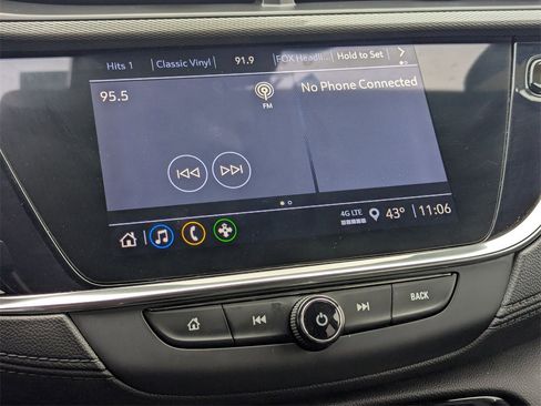 Used 2022 Buick Encore GX Preferred image 16