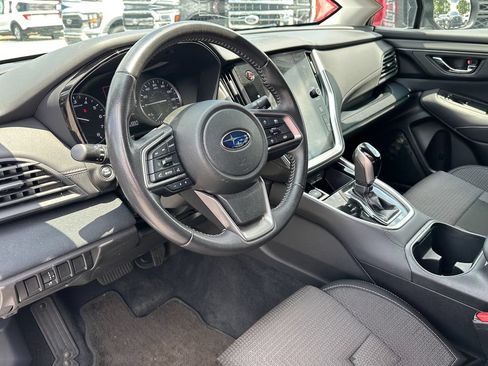 Used 2023 Subaru Outback Premium AWD/4WD image 13