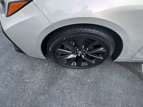 Used 2025 Toyota Corolla SE FWD image 40