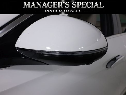 Certified 2025 Mercedes-Benz E 450 4MATIC Sedan image 59