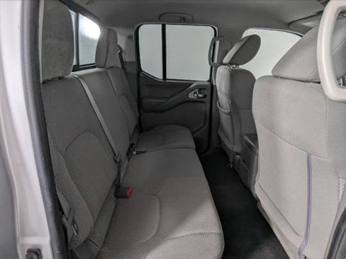 Used 2019 Nissan Frontier SV RWD image 19