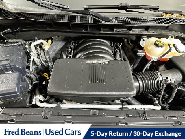 Used 2023 Chevrolet Suburban RST w/ Luxury Package AWD/4WD image 39