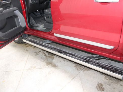 Used 2025 Chevrolet Silverado 1500 High Country w/ High Country Premium Package AWD/4WD image 17