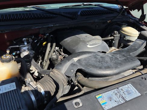 Used 2003 Chevrolet Tahoe LT RWD image 17