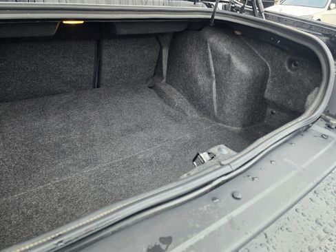 Used 2019 Dodge Challenger SXT image 17