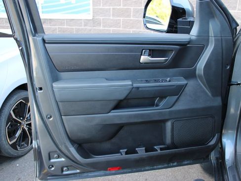 Used 2023 Toyota Tundra SR5 w/ SR5 Convenience Package AWD/4WD image 10
