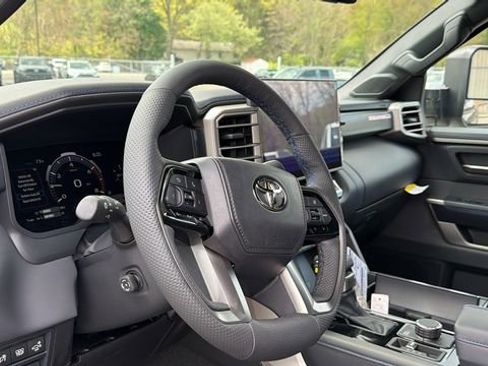 New 2026 Toyota Tundra Platinum AWD/4WD image 14