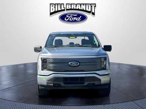 Used 2023 Ford F150 Lightning XLT AWD/4WD image 8