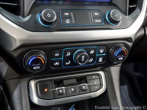 Used 2022 GMC Acadia SLE w/ Driver Convenience Package image 23