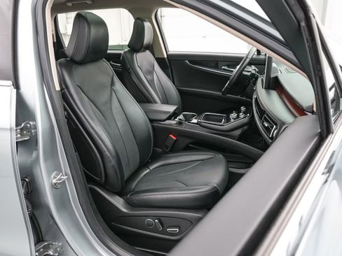Used 2022 Lincoln Nautilus Reserve AWD/4WD image 24