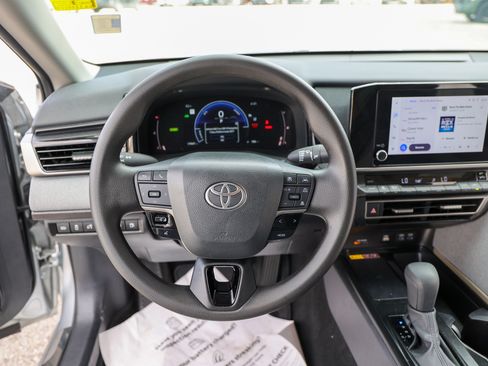 Certified 2025 Toyota Camry LE w/ Convenience Package FWD image 36