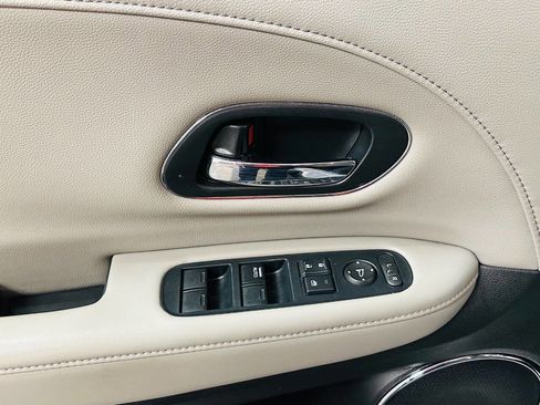 Used 2016 Honda HR-V EX-L image 23