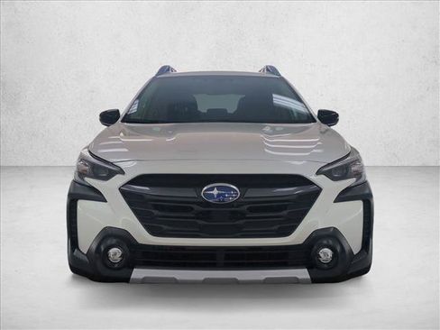 Used 2024 Subaru Outback Limited AWD/4WD image 2