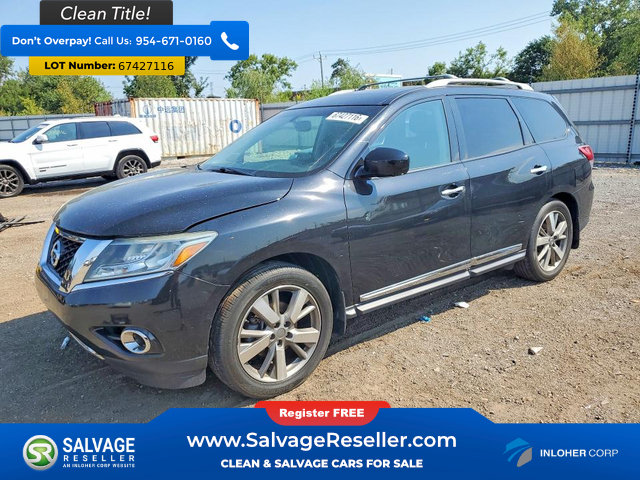 Used 2015 Nissan Pathfinder Platinum w/ Family Entertainment Package FWD image 1