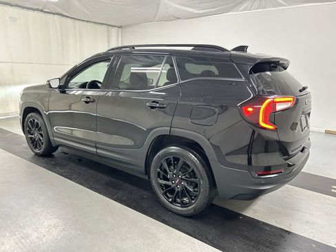 Certified 2023 GMC Terrain SLT w/ Elevation Edition image 7
