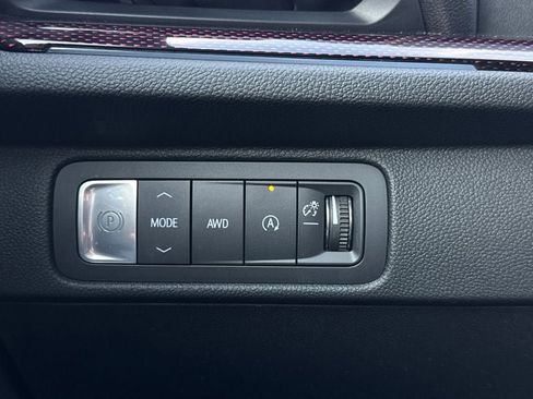 New 2026 Chevrolet Traverse Z71 w/ Enhanced Driving Package AWD/4WD image 29