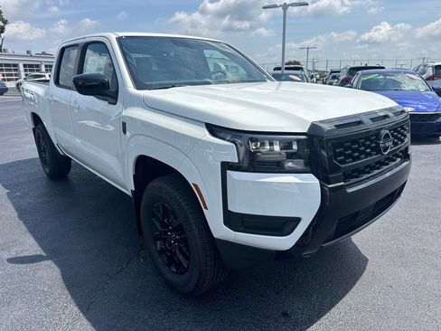 New 2026 Nissan Frontier SV w/ All-Weather Content Package AWD/4WD image 8