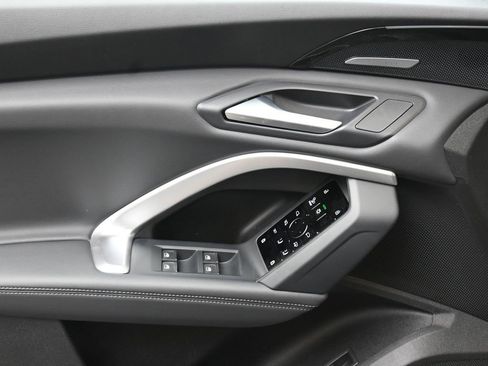 New 2025 Audi Q5 Premium Plus image 21