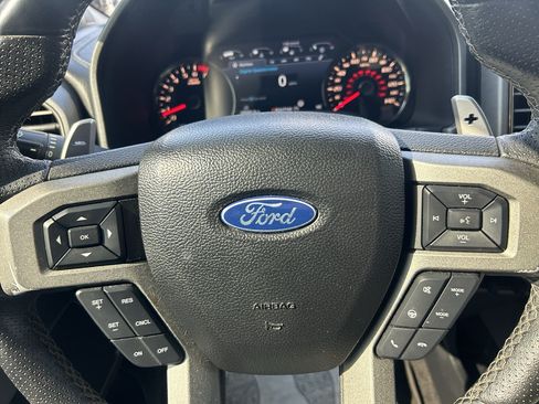 Used 2018 Ford F150 Raptor w/ Equipment Group 802A Luxury AWD/4WD image 14
