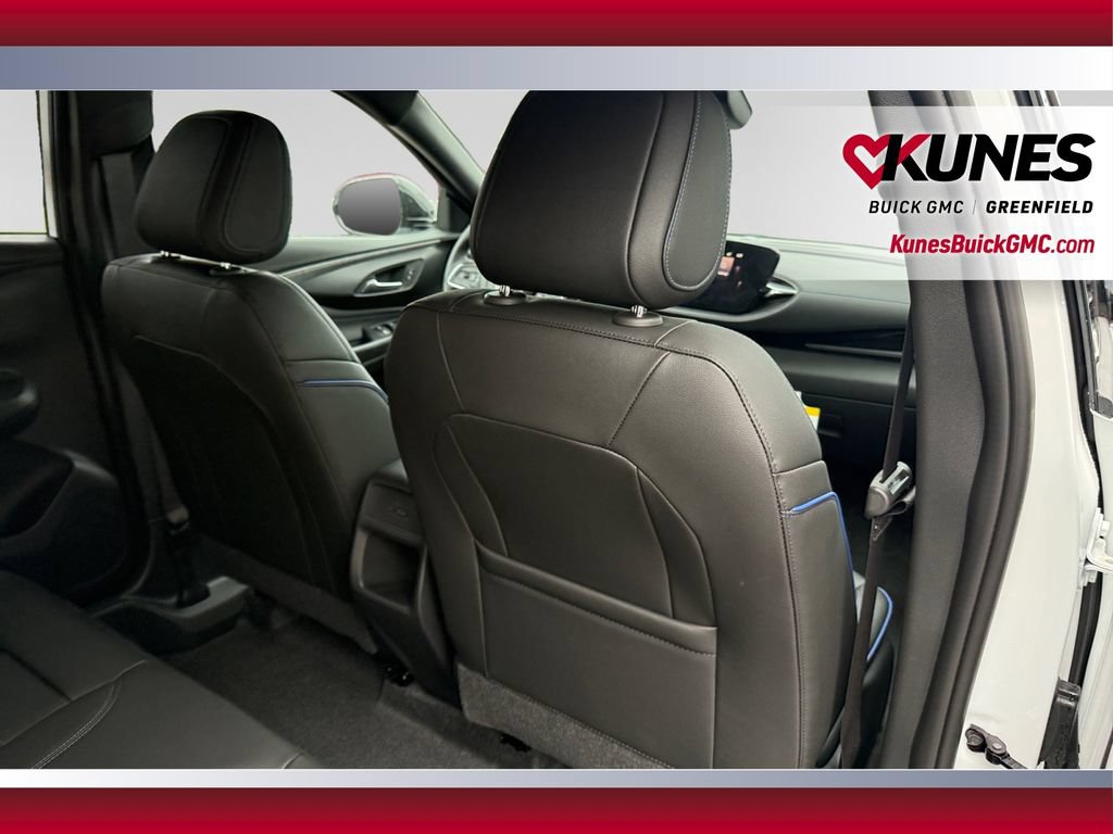 New 2026 Buick Envista Sport Touring w/ Convenience I Package FWD image 34