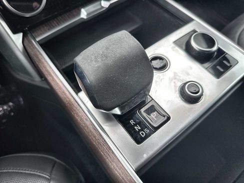 Used 2023 Land Rover Range Rover SE AWD/4WD image 23